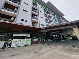 Ratchapruek DC Resort Angthong