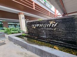 Ratchapruek DC Resort Angthong