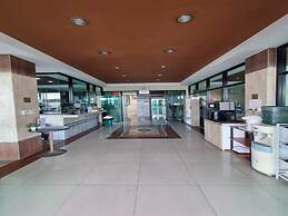 Ratchapruek DC Resort Angthong
