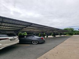 Ratchapruek DC Resort Angthong