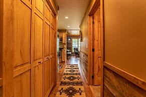 Deerview Cottage at Eagles Nest