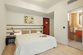 Hotel Robson