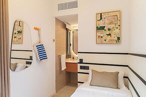 Hotel Robson