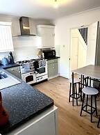 Deluxe Beach House Brighton