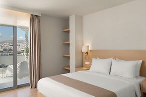 Gallery Central Piraeus Port