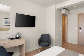 Gallery Central Piraeus Port