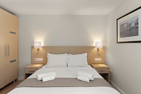 Gallery Central Piraeus Port