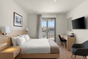 Gallery Central Piraeus Port