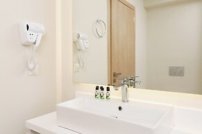 Gallery Central Piraeus Port