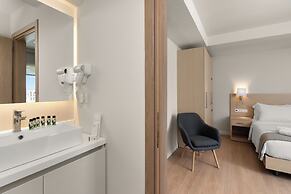 Gallery Central Piraeus Port