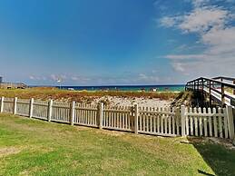 Ocean Breeze West #106