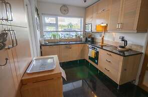 Humphreys Home From Home pad - 3 Bedroom House