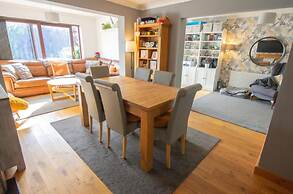 Humphreys Home From Home pad - 3 Bedroom House