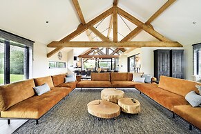 Luxury Villa Retreat at Durbuy Suites for 12 Pers