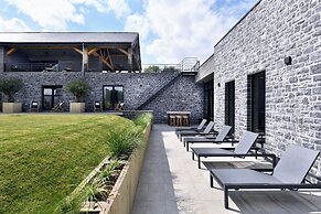 Luxury Villa Retreat at Durbuy Suites for 12 Pers