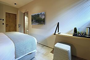 Luxury Villa Retreat at Durbuy Suites for 12 Pers