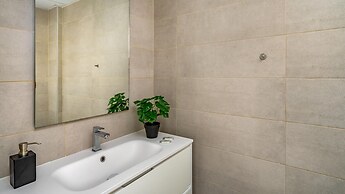 Top-floor Apartment With Pool Ref 20