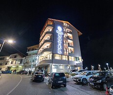Hotel Dior