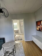 Stockholm - 5-beds - Sleeps 12 - Garden