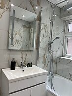 Luton City Apartment Retreat