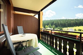 Waldhotel Auerhahn Bed & Breakfast