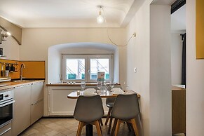 San Lorenzo Suite in the Heart of Genoa