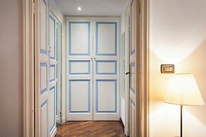 Santa Chiara Apartment