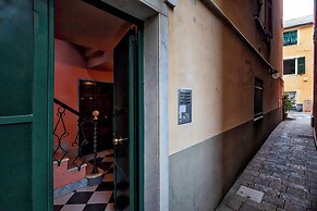 Santa Chiara Apartment