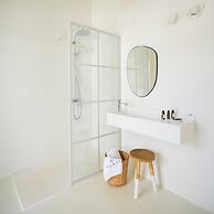 ALASI NEW Hotel - Private Jacuzzi Suites