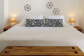 ALASI NEW Hotel - Private Jacuzzi Suites