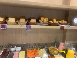 Bellagio Mini Resort