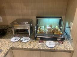 Bellagio Mini Resort