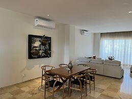 Bellevie Ocean View Terrace by the Beach