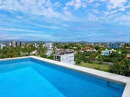 Bellevie Ocean View Terrace by the Beach