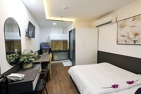 Ruby Star Hotel Nam Quoc Cang