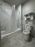 Crystal Inn