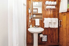 Chippewa Bluffs Resort