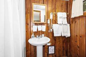 Chippewa Bluffs Resort