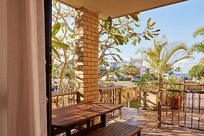 Little Palms by Burleigh Letting Co