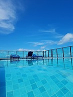 Flat Charmoso Vista Mar by La Playa