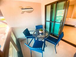 Flat Charmoso Vista Mar by La Playa