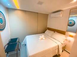 Flat Charmoso Vista Mar by La Playa