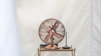 Gapyeong Dongban84 Glamping&pool Villa