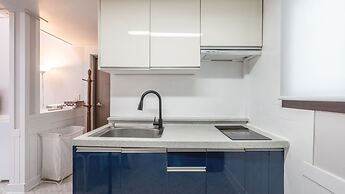 Gapyeong Dongban84 Glamping&pool Villa