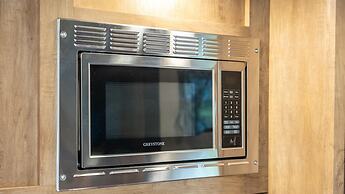 Gapyeong Dongban84 Glamping&pool Villa