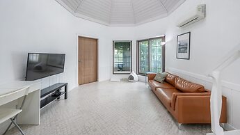 Gapyeong Dongban84 Glamping&pool Villa