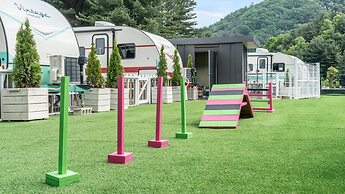 Gapyeong Dongban84 Glamping&pool Villa