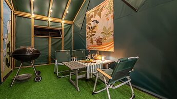 Gapyeong Dongban84 Glamping&pool Villa