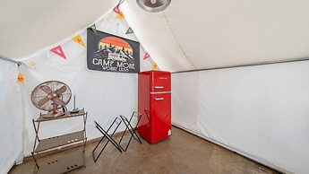 Gapyeong Dongban84 Glamping&pool Villa