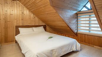 Gapyeong Dongban84 Glamping&pool Villa